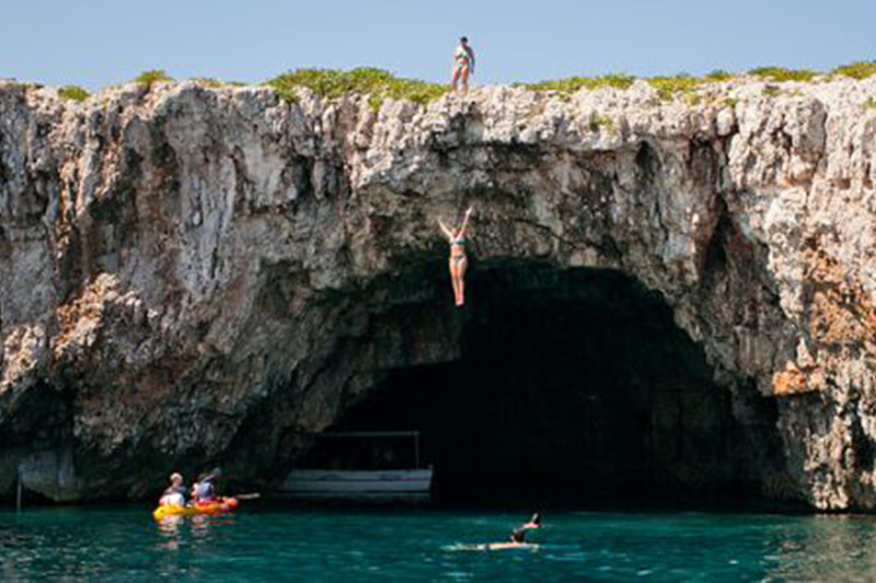 Otok Vis, uvala Rukavac